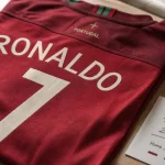 Maillot portugal 2018 Ronaldo 7 domicile et extérieur, détail flocage