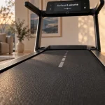 Comment choisir un tapis de course : surface et sécurité