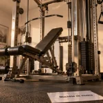 Machine de muscu multifonction pour home gym